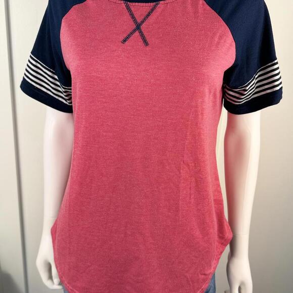 Cute Women’s‎ Top Size M - Picture 1 of 6